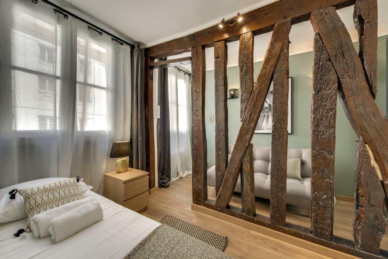 Beautiful Triplex In The Center Of Paris Lejlighed Eksteriør billede