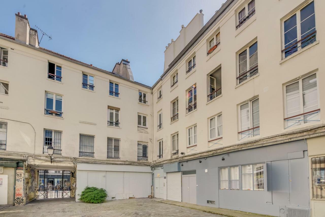 Beautiful Triplex In The Center Of Paris Lejlighed Eksteriør billede